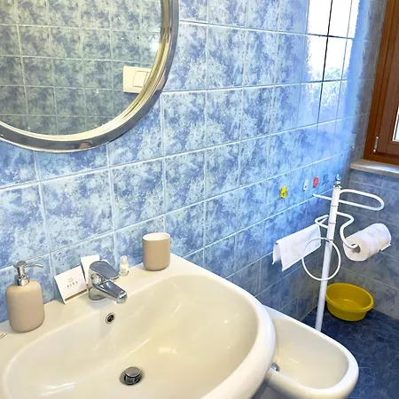 Esclusiva A 3 Piani Holiday home Bardonecchia